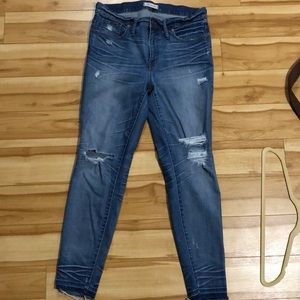 Madewell high rise distressed denim size 31